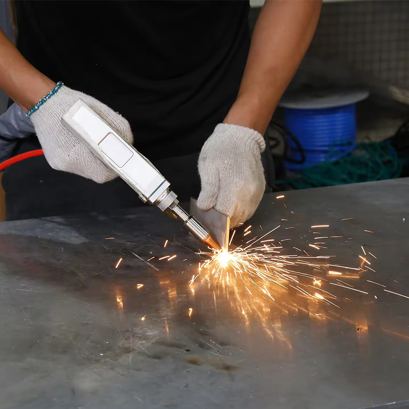 Multifunktions-3-in-1-Handlase – Industrial Laser Welding Bewertung und Preis