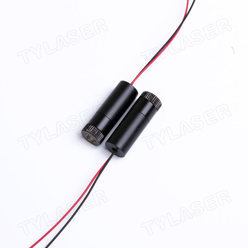 D12X45mm Fokussierbares 405nm  – Industrial Laser Line Generator Bewertung und Preis