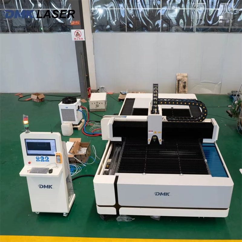 Einzeltisch-Tischplattenschnei – Industrial Laser Cutter For Metal Bewertung und Preis